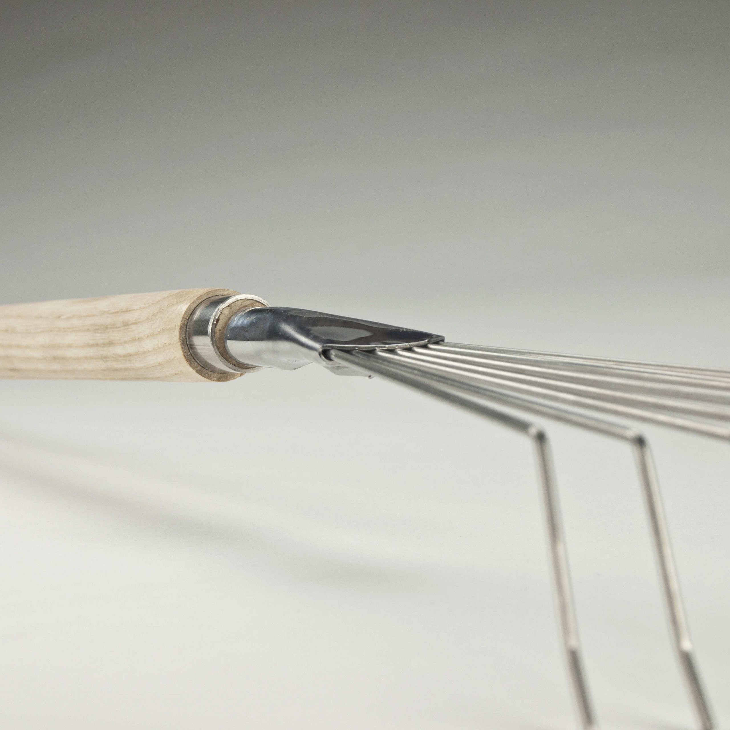 Lehereha lastele saarepuust varrega