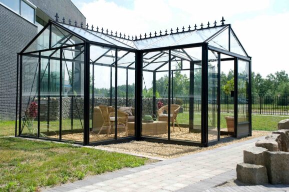 Talvipuutarha T-klassikko